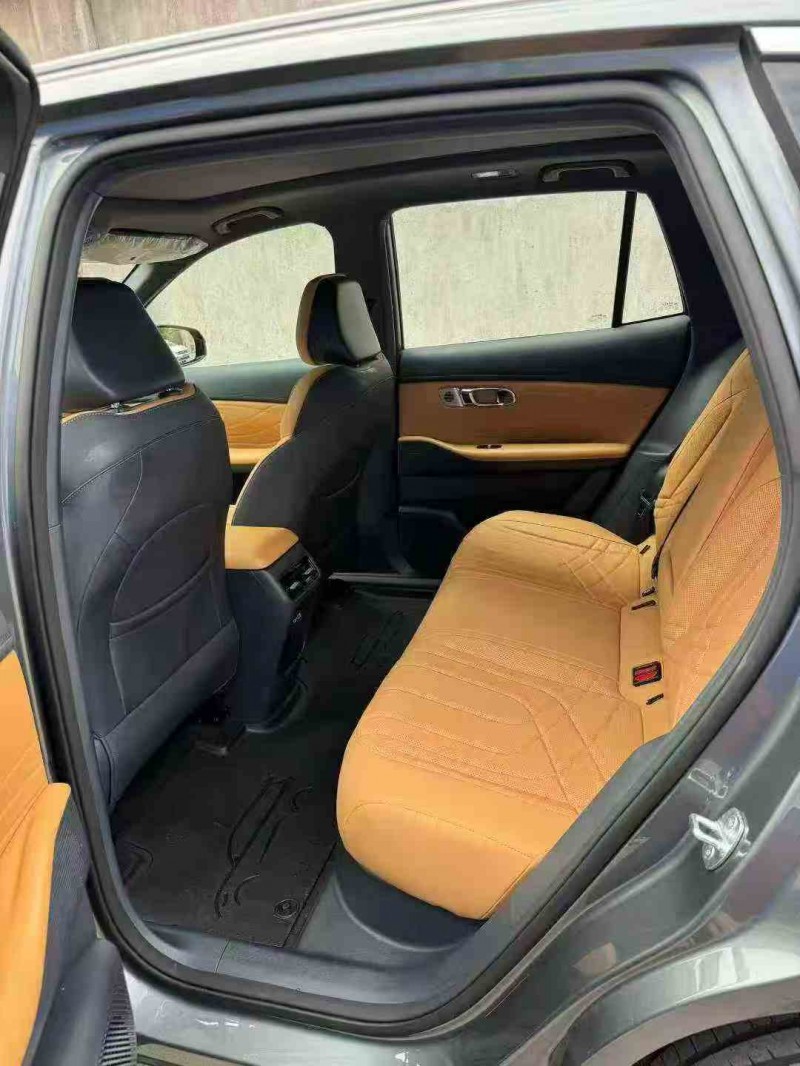 衢州25年吉利银河6