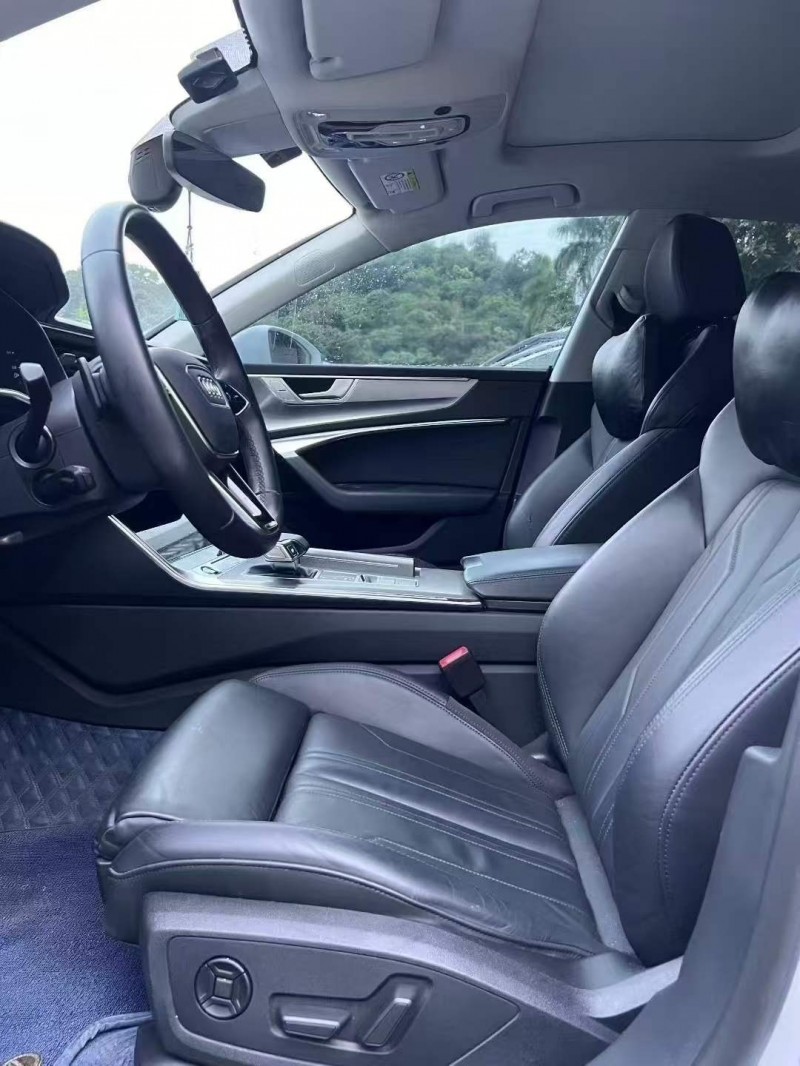 广州23年奥迪A7L5