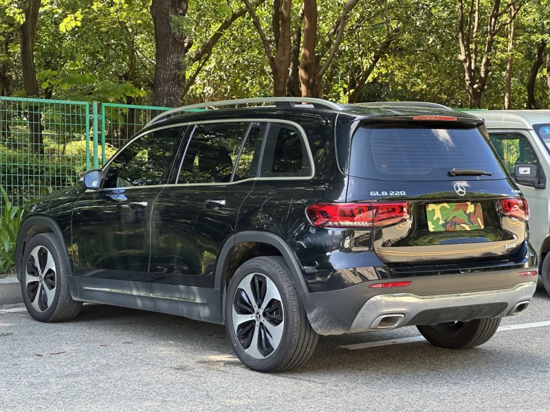 东莞22年奔驰GLB7