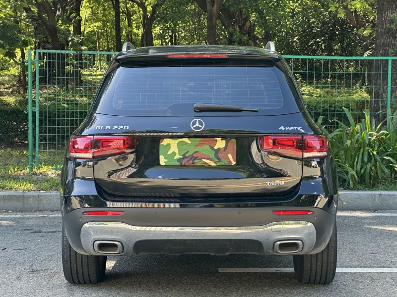 东莞22年奔驰GLB9
