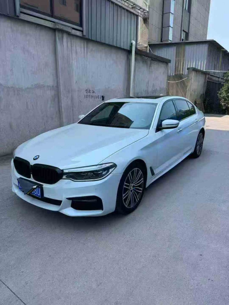 衢州18年宝马5系3