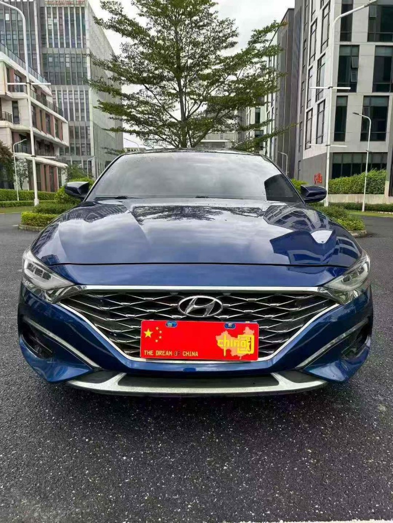 广州20年现代菲斯塔1