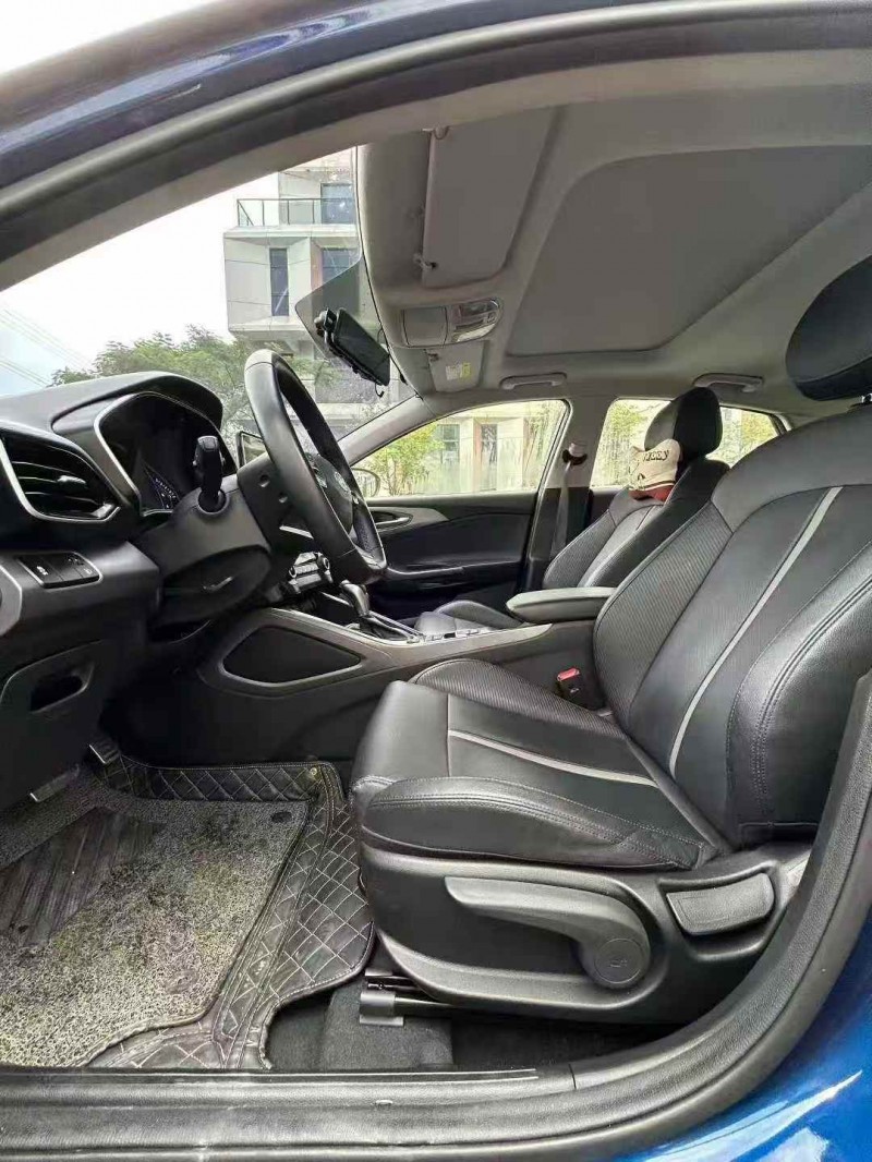 广州20年现代菲斯塔7