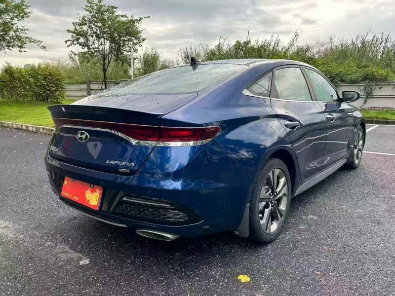 广州20年现代菲斯塔9