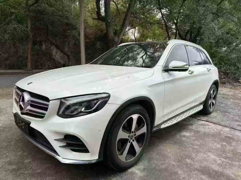 邵阳19年奔驰GLC2