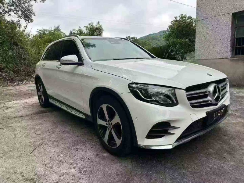 邵阳19年奔驰GLC3