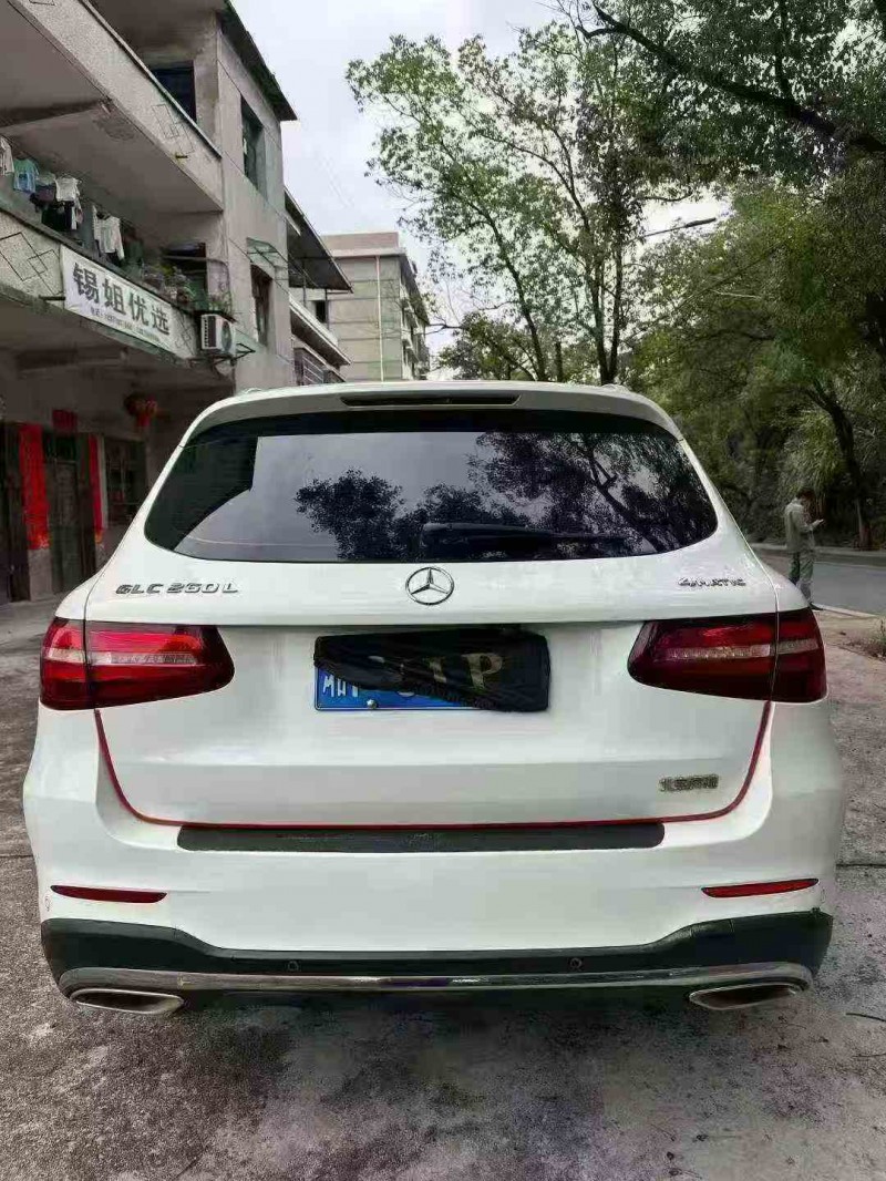 邵阳19年奔驰GLC9