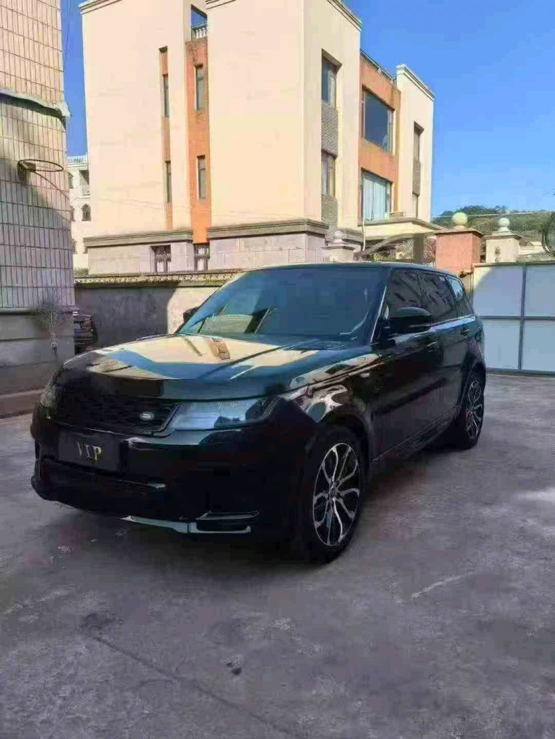 莆田21年路虎揽胜运动2