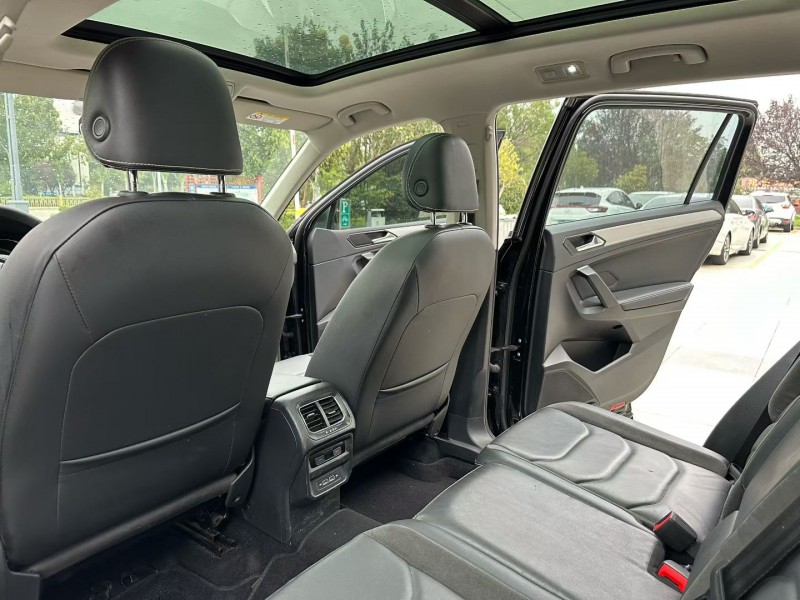 枣庄20年大众途观5