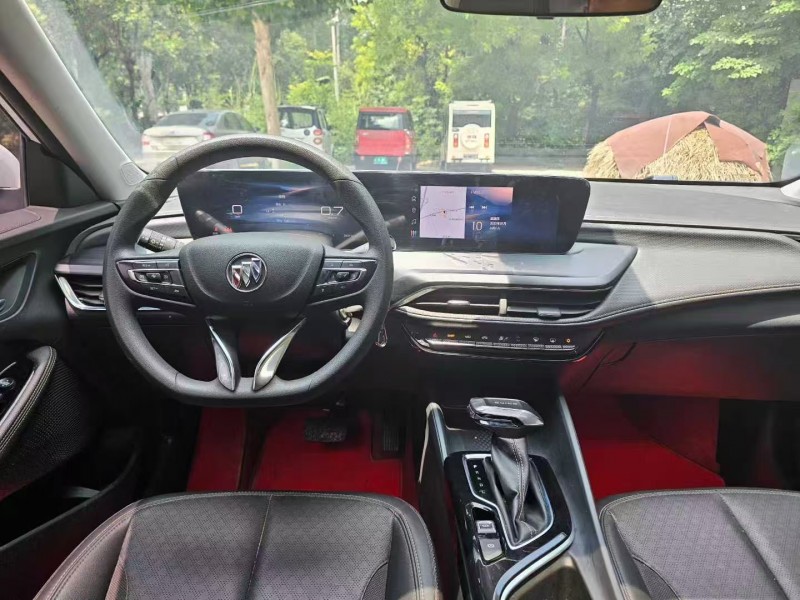 淄博23年别克威朗4