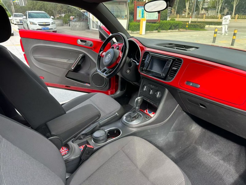 枣庄17年大众甲壳虫5