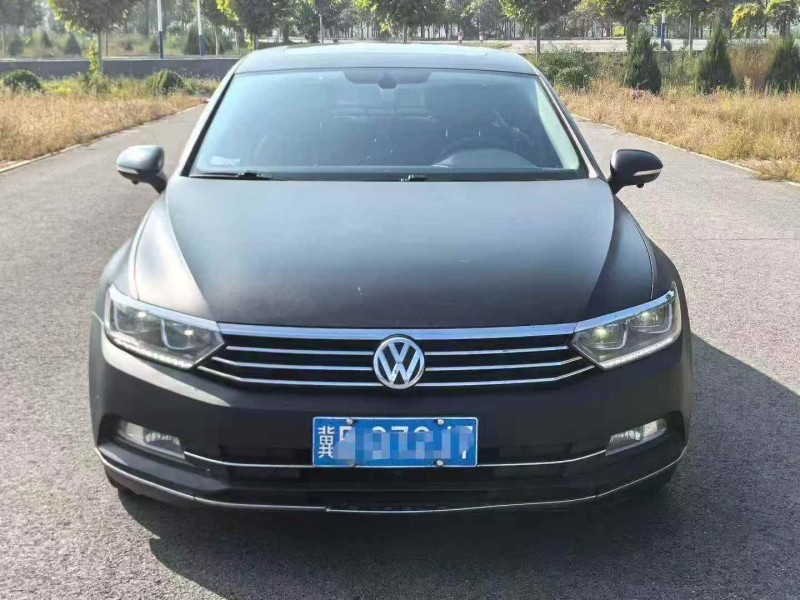 邯郸17年大众迈腾1