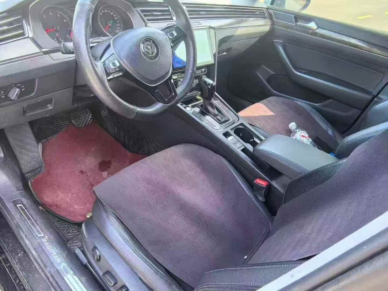 邯郸17年大众迈腾5