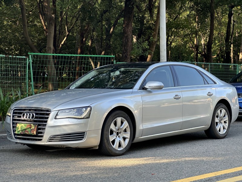 东莞12年奥迪A8L3