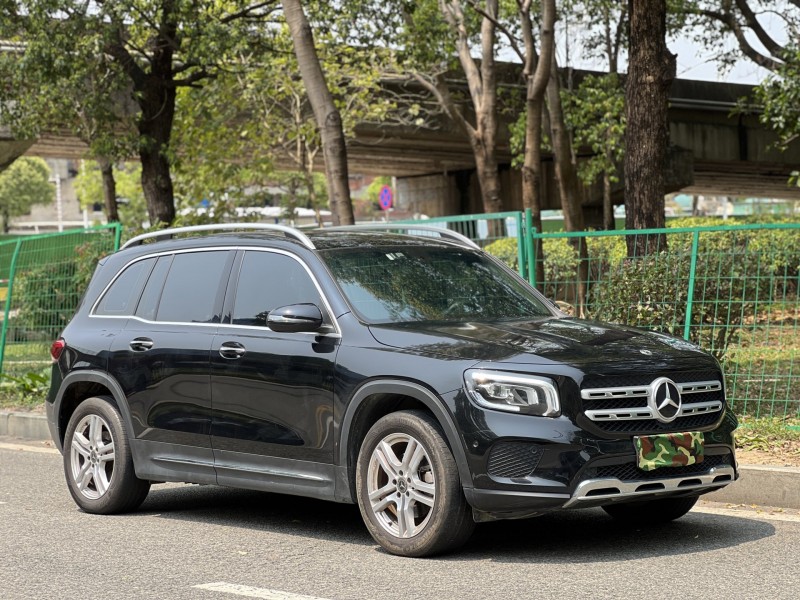 东莞21年奔驰GLB2