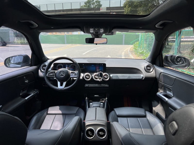 东莞21年奔驰GLB4