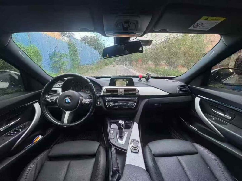 广州16年宝马3系6