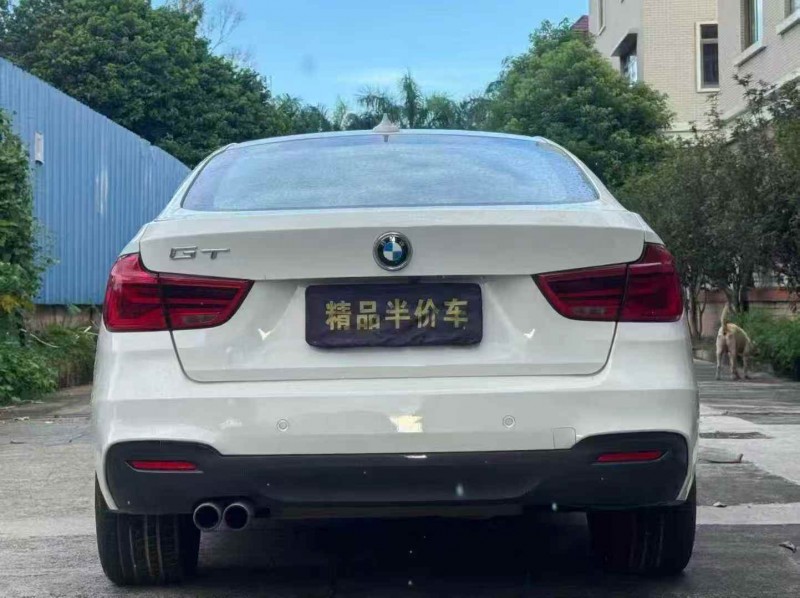 广州16年宝马3系9