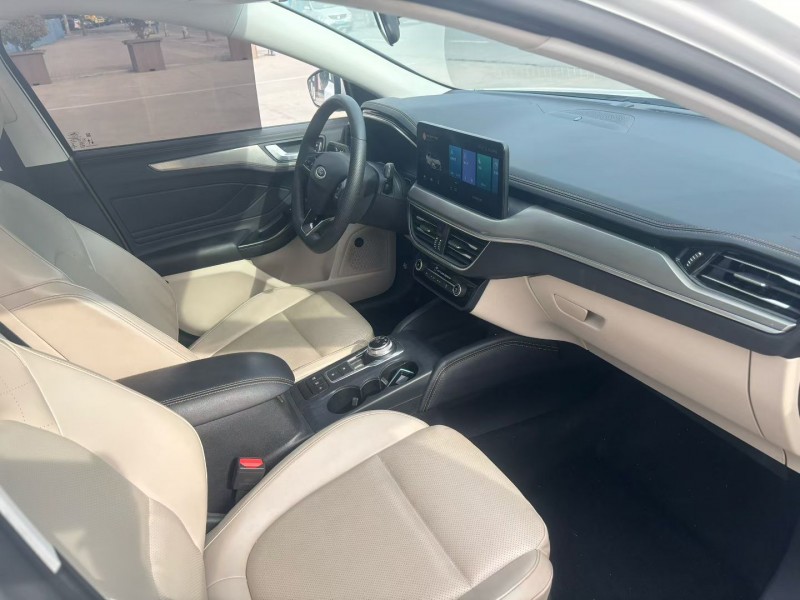 郑州21年福特福克斯5