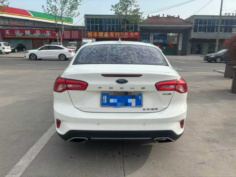 郑州21年福特福克斯6