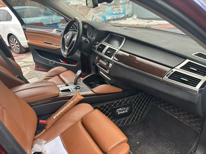 郑州12年宝马X68