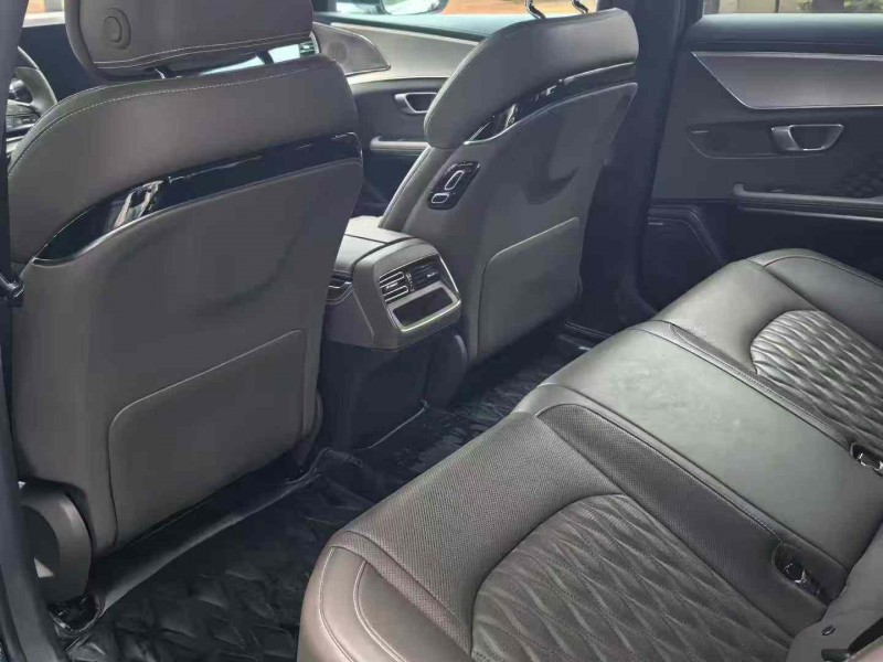 郑州22年比亚迪汉5