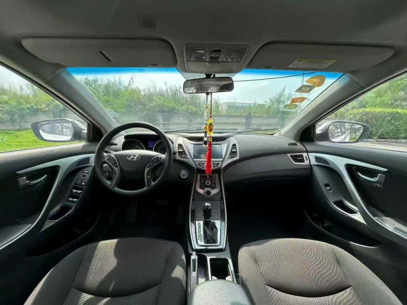 广州16年现代朗动4