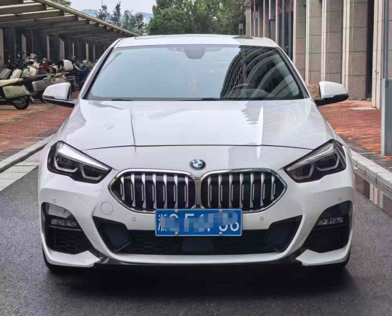 郑州21年宝马2系1