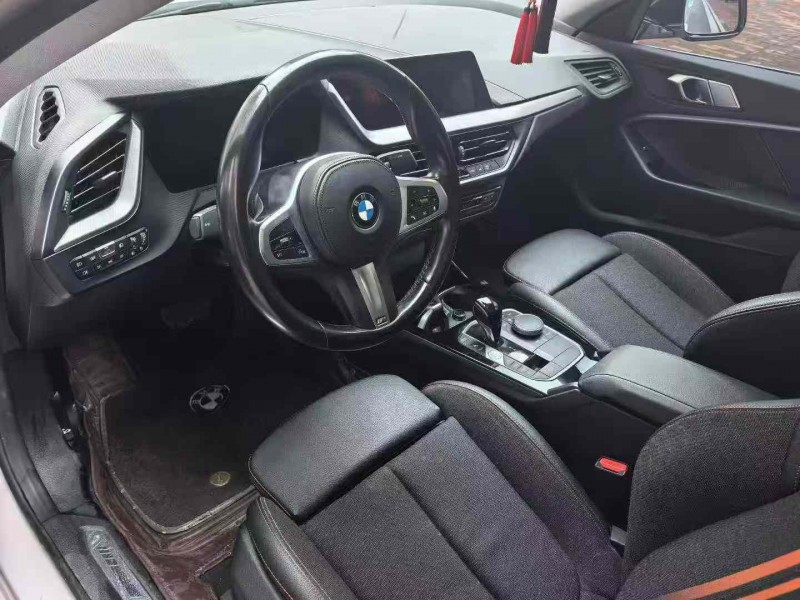 郑州21年宝马2系5