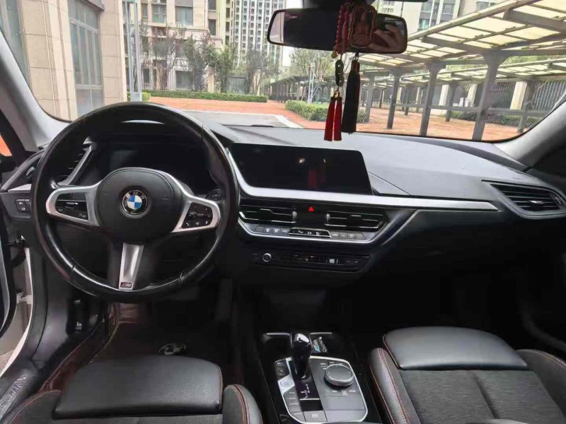 郑州21年宝马2系6