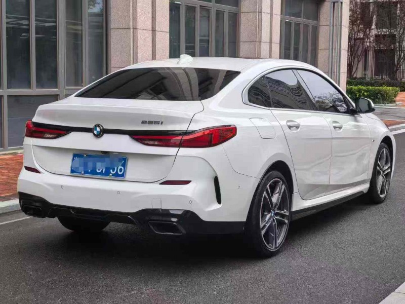 郑州21年宝马2系7