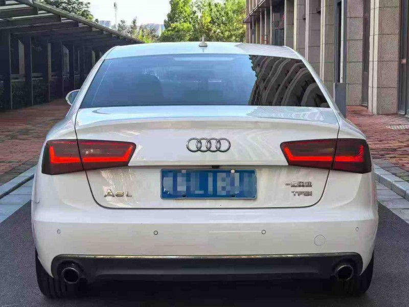 郑州15年奥迪A6L8