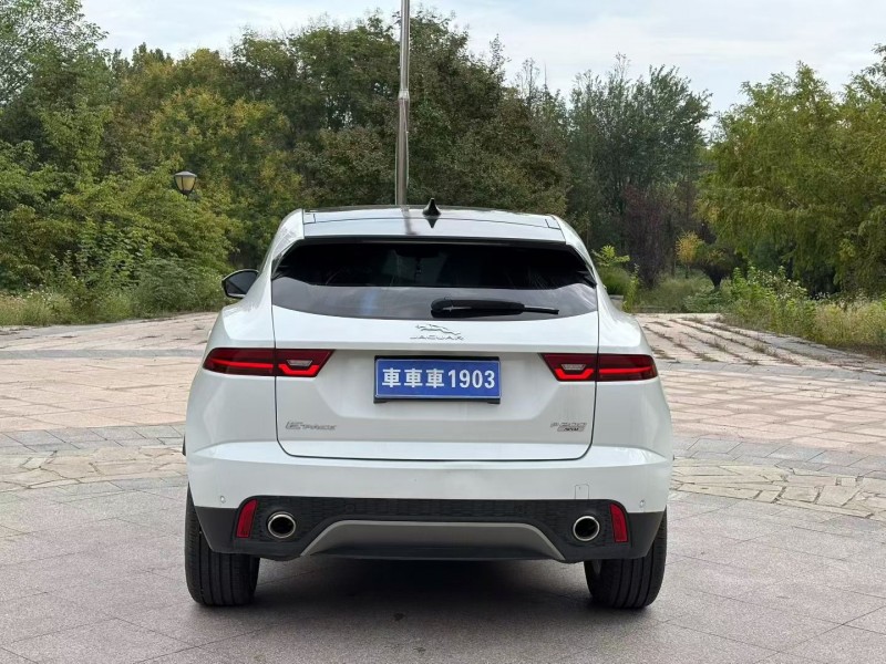 青岛20年捷豹E-PACE9