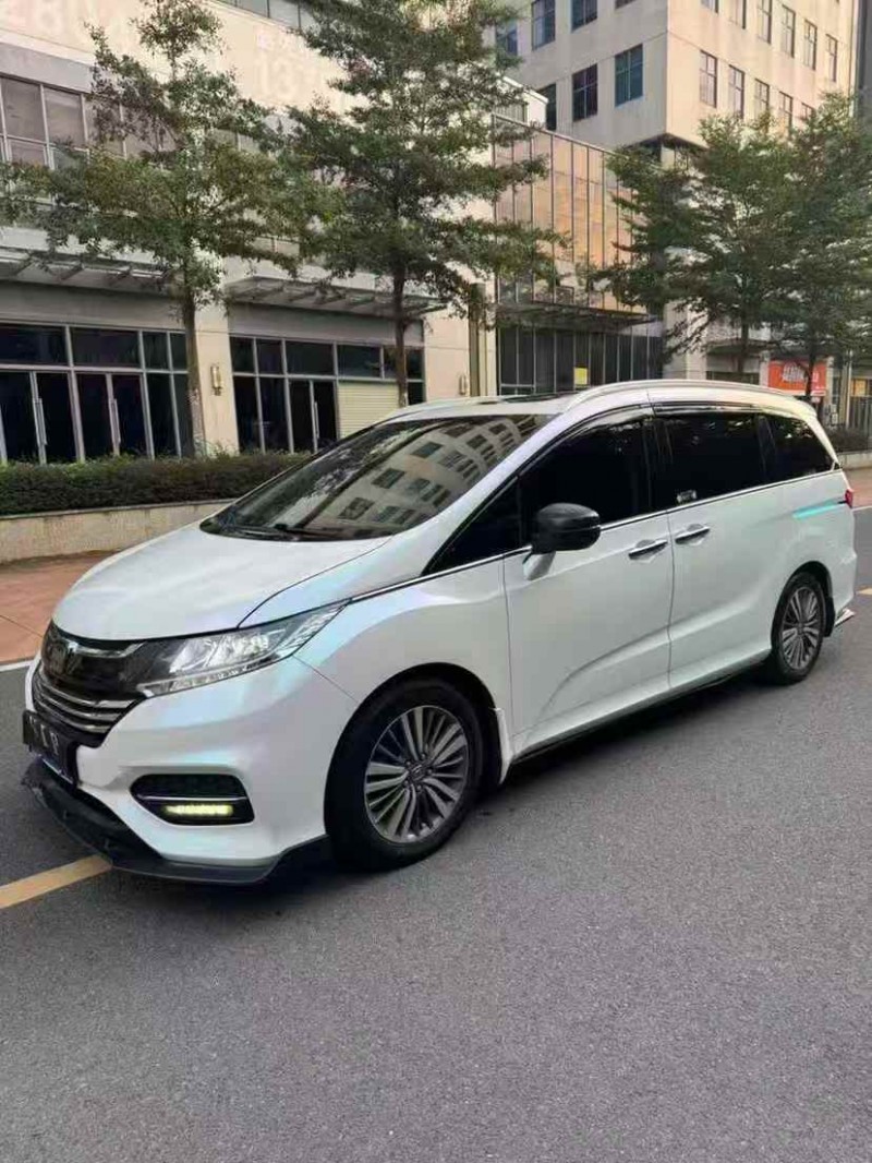 广州18年本田奥德赛2