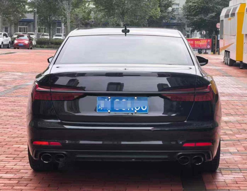 郑州21年奥迪A6L8