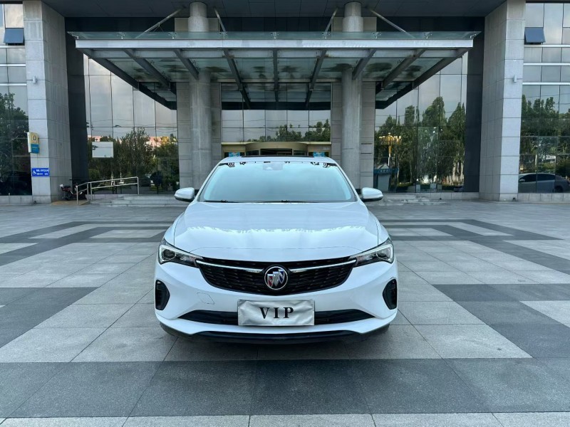 枣庄22年别克威朗1