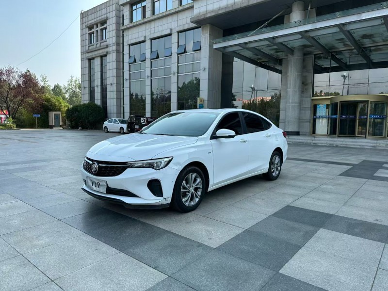 枣庄22年别克威朗2