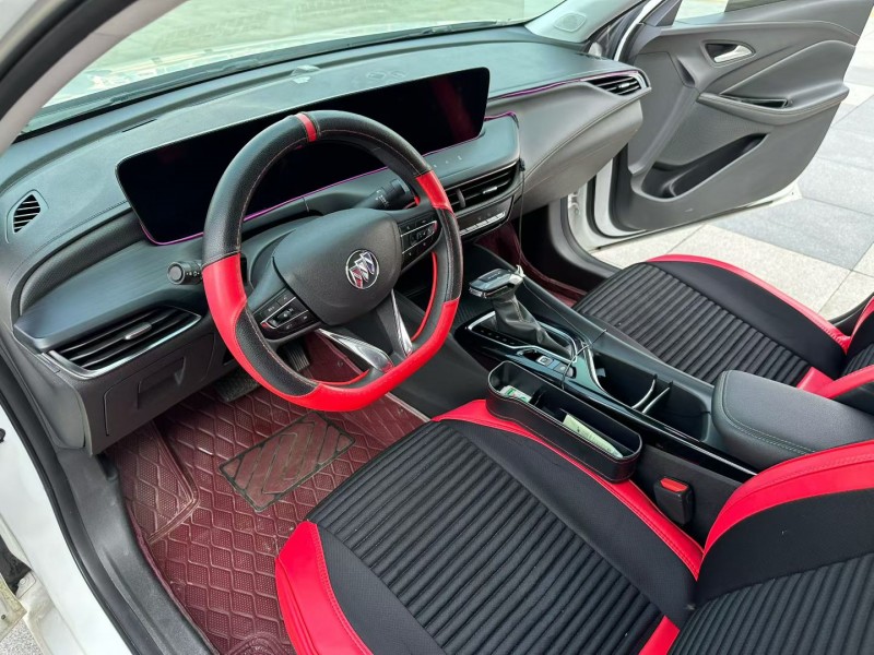 枣庄22年别克威朗4