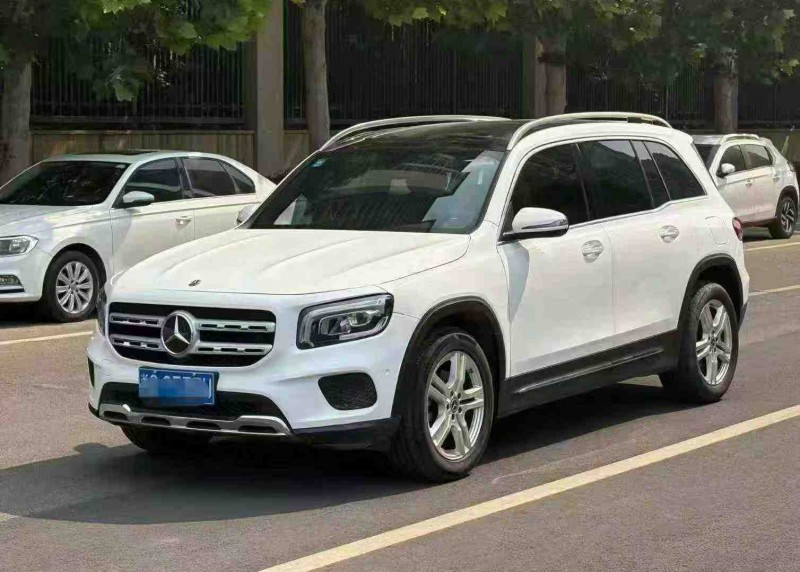 郑州20年奔驰GLB2