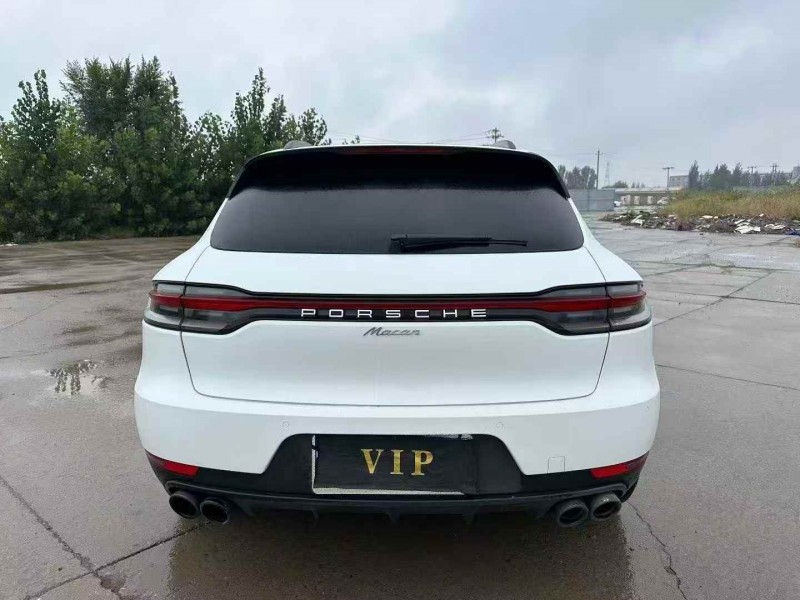 秦皇岛20年保时捷Macan8