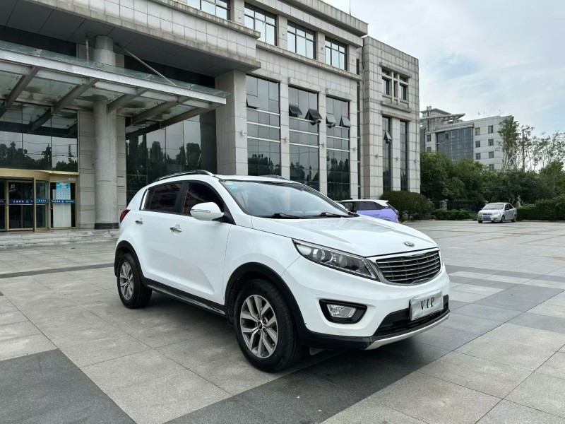 枣庄16年起亚智跑3