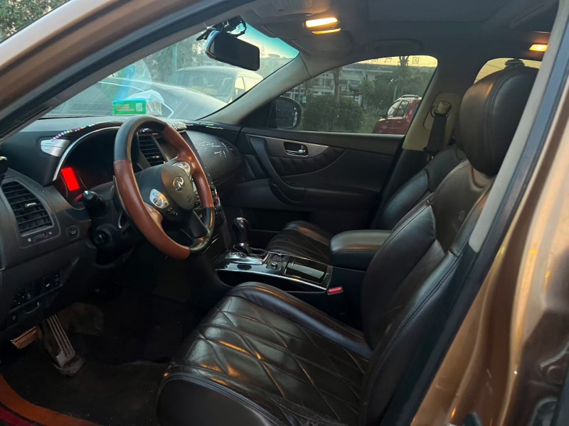 徐州12年英菲尼迪FX353