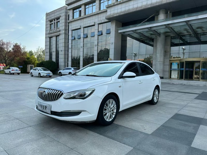 枣庄17年别克英朗GT2