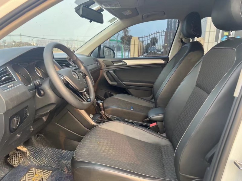 徐州20年大众途观4