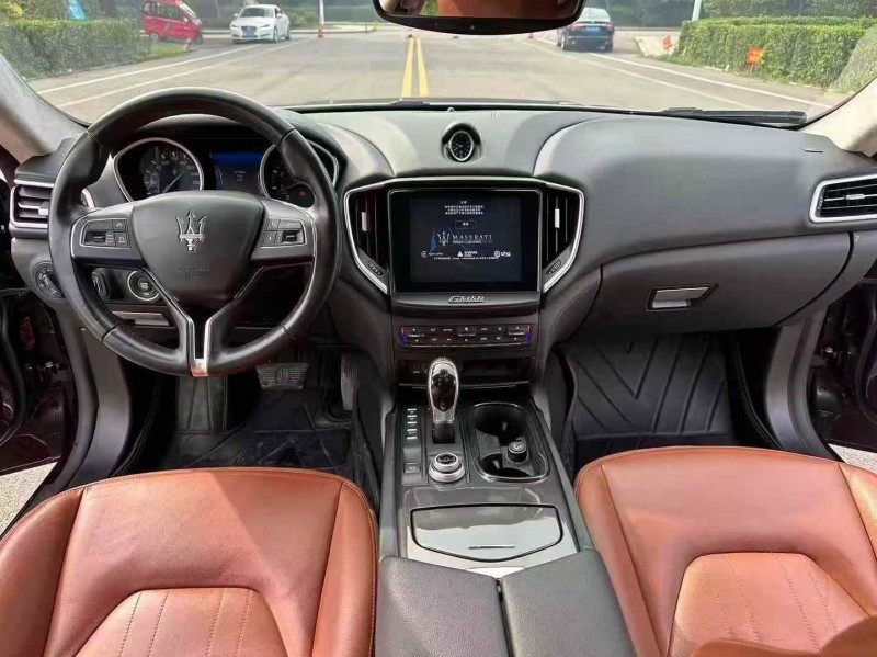 德州17年玛莎拉蒂Ghibli5