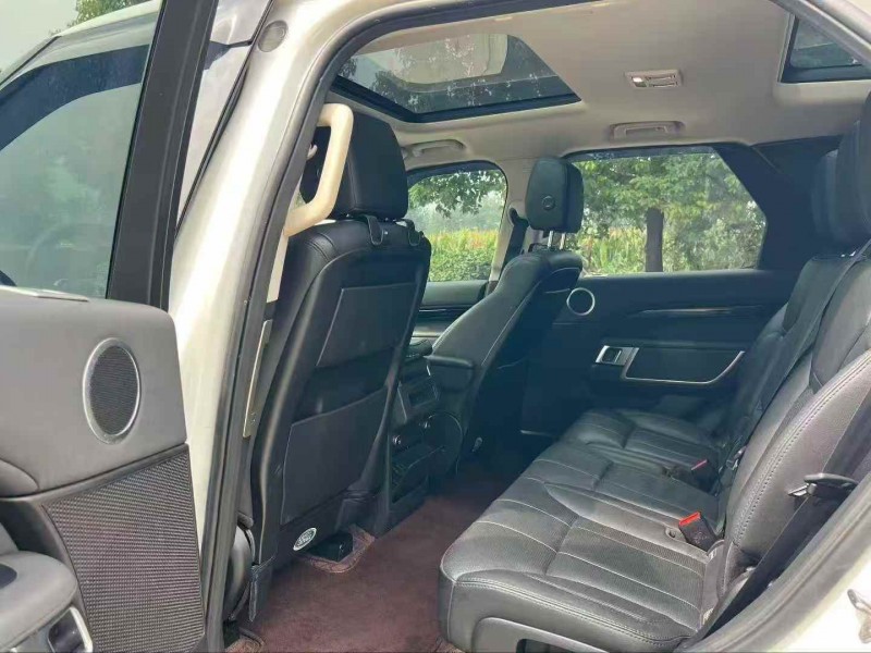 盐城19年路虎发现7