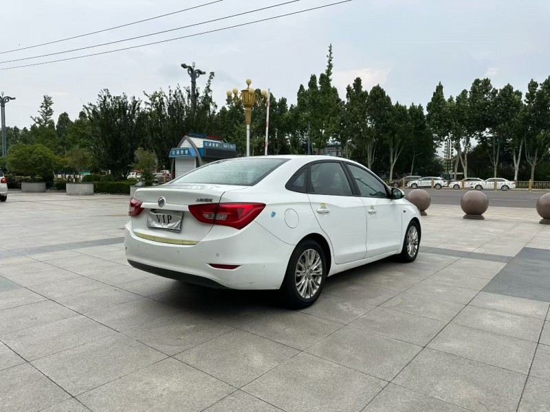 枣庄15年别克英朗GT8