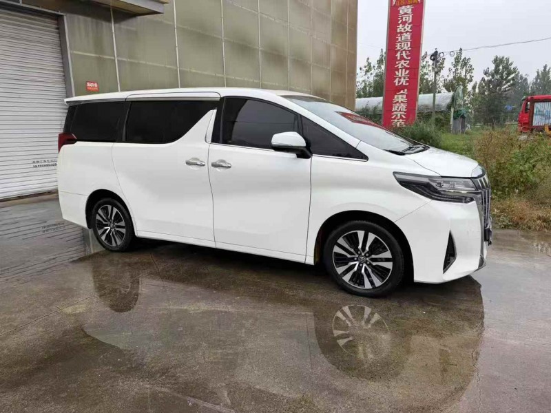 徐州18年丰田埃尔法3