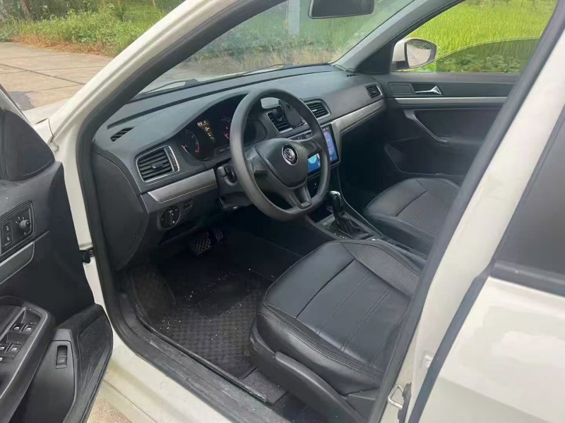 湖州18年大众朗逸2