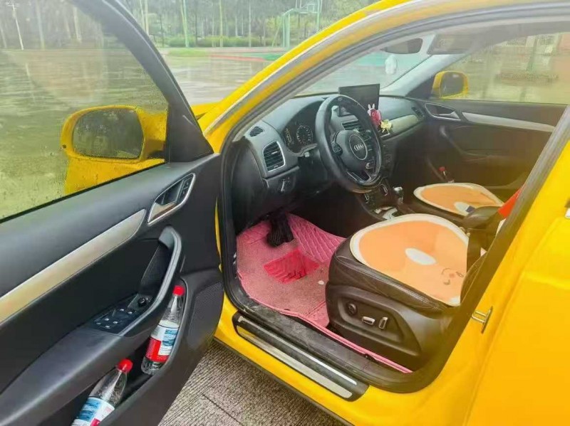 济宁16年奥迪Q36